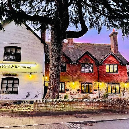 The Nest Hotel & Restaurant Petersfield Bagian luar foto